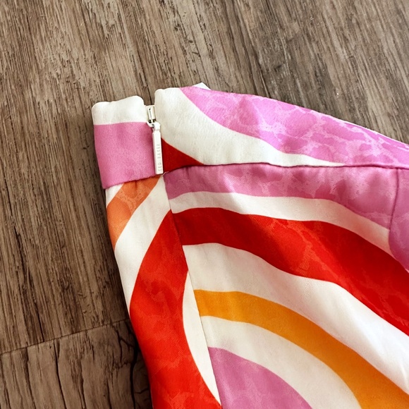 NWT Ted Baker Faidi Dropped Waist Pleated Retro Allover Print Midi Skirt 0/US 2 - Picture 15 of 16